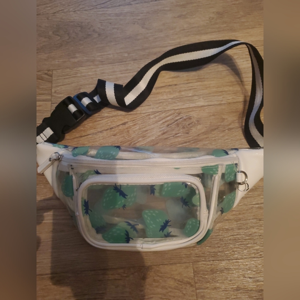 Fanny Pack Womens Zippered Clear Waist Bag Green Strawberry Print Outer Pocket